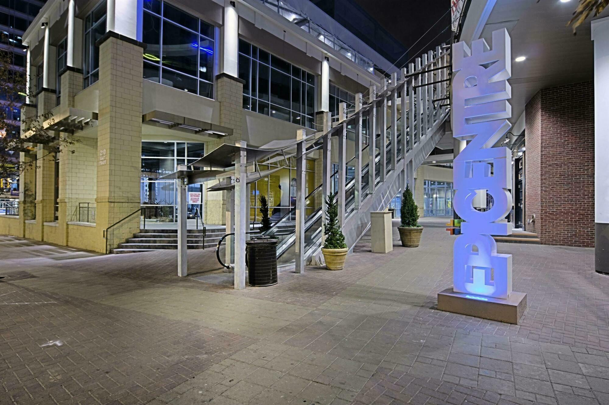 Aloft Charlotte City Center Exterior foto